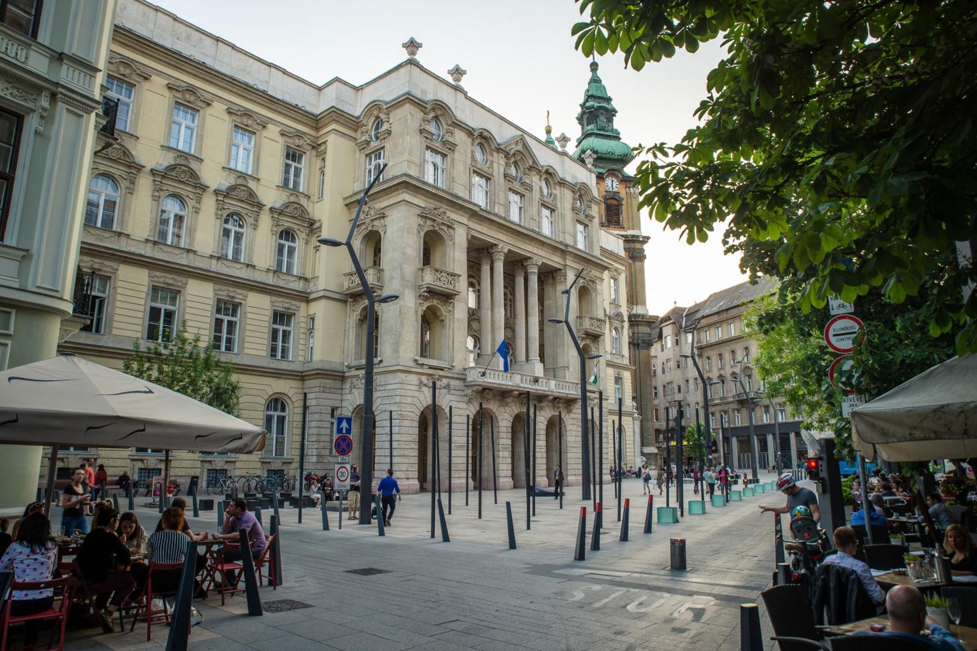 Gold Pearl Apartment 2 Rooms At St Stephen' S Basilica Budapest Exterior photo