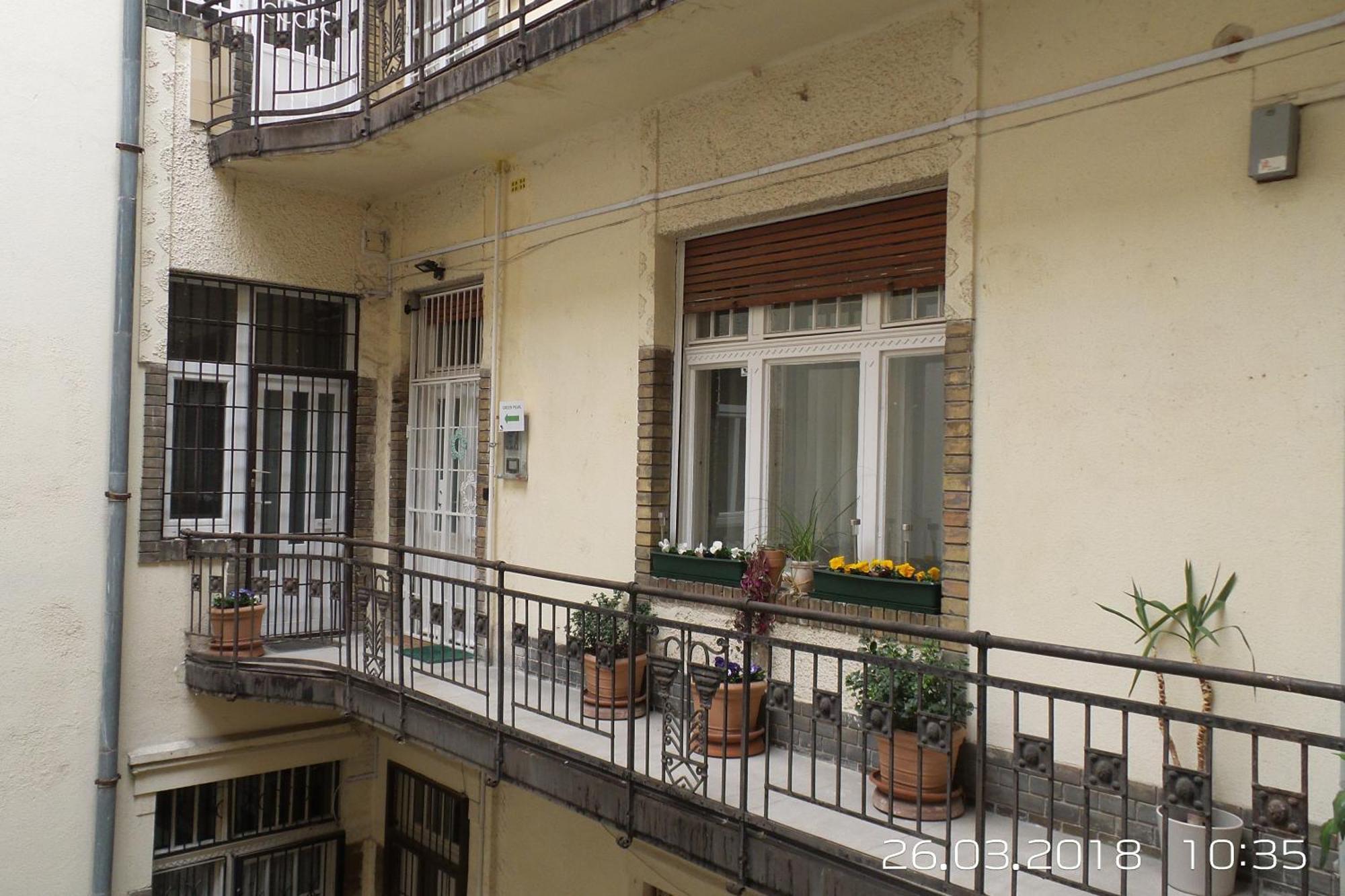 Gold Pearl Apartment 2 Rooms At St Stephen' S Basilica Budapest Exterior photo